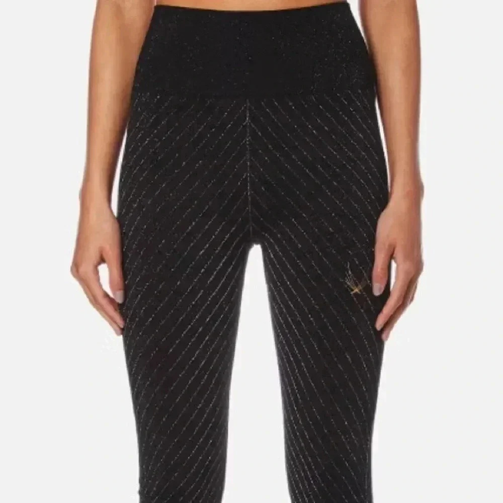 NWOT Lucas Hugh Technical Knit Stardust Capri Leggings - Black Multi S